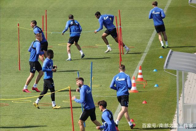 哈利27+13步行者大胜篮网 魔术送开拓者10连败